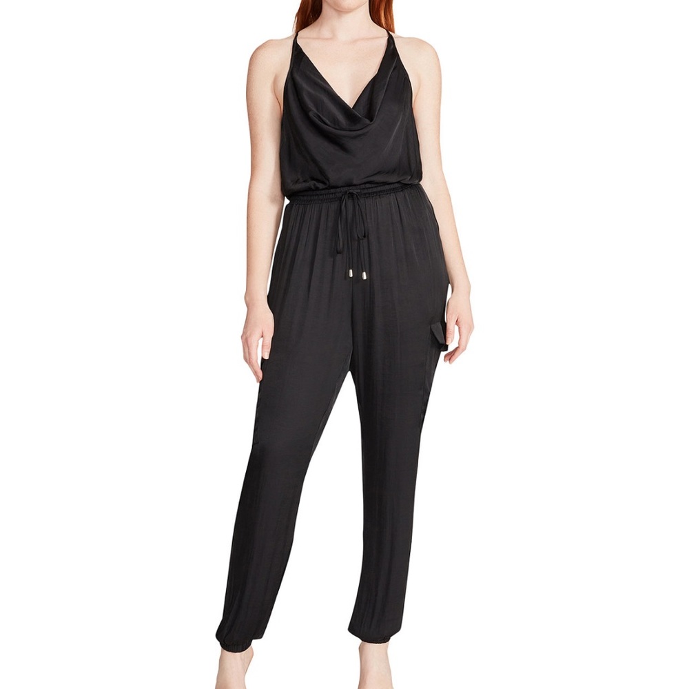 🎉HOST PICK - NWT Steve Madden Halter Jumpsuit